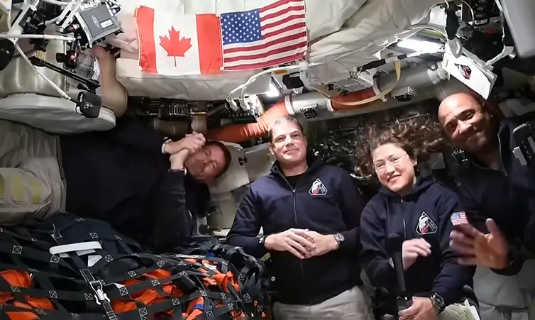 Astronautas Reid Wiseman, Jeremy Hansen, Christina Koch e Victor Glover compõem a tripulação da missão Artemis 2 - Foto: Nasa/Divulgação
